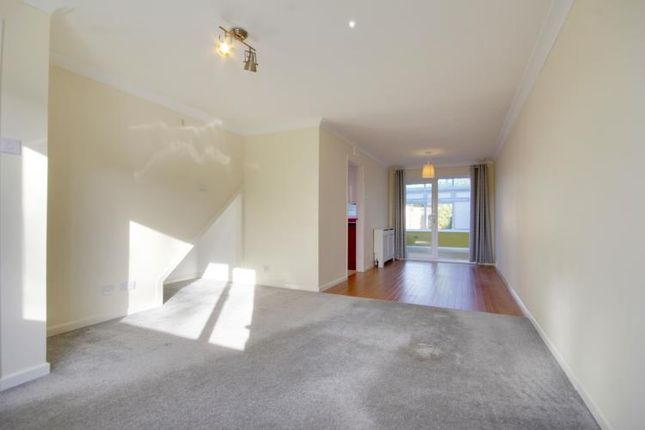 80, The Trundle, Somersham photo 2
