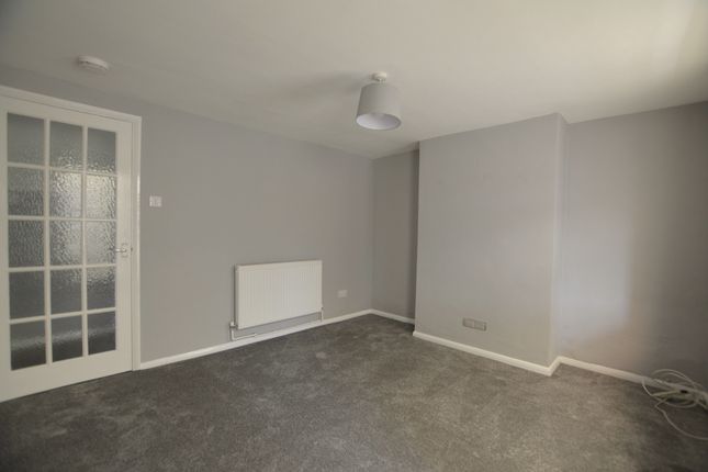 17, St. Johns Close, Saffron Walden photo 4