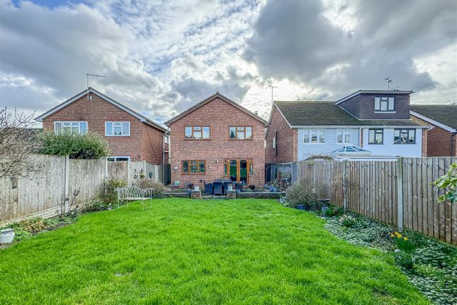 Detached house for sale in Oakleigh Avenue, Hullbridge, Hockley