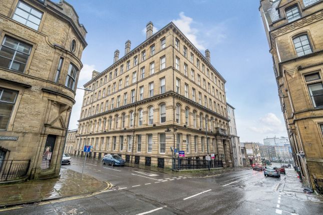 Flat 14 Behrens Warehouse, 26 East Parade, Flat 14 Behrens Warehouse, 26 East Parade, Bradford photo 3