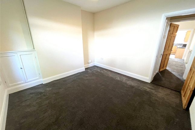 9, Bennerley Avenue, Derbyshire photo 3