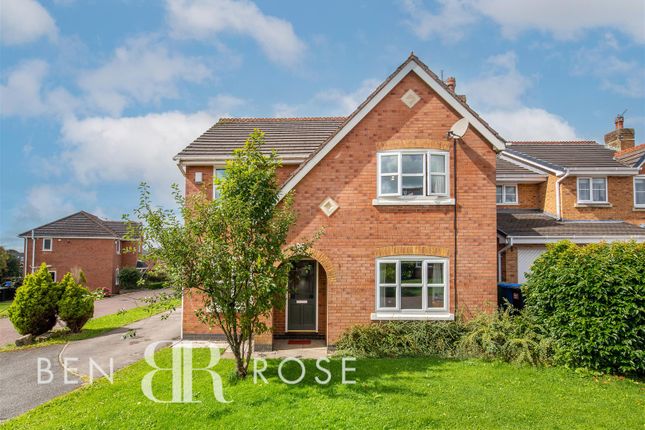 Thumbnail Detached house for sale in Waterford Close, Heath Charnock, Chorley
