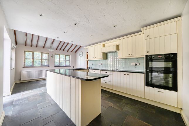 Greenacres, Clifton Road, Deddington photo 3