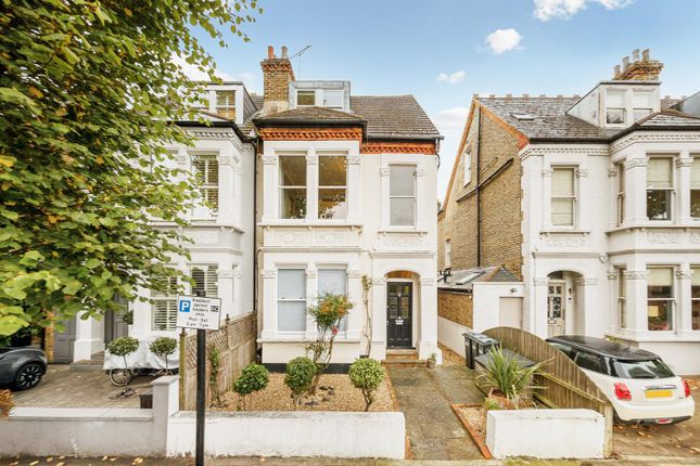 Thumbnail Flat for sale in Beverley Road, Chiswick