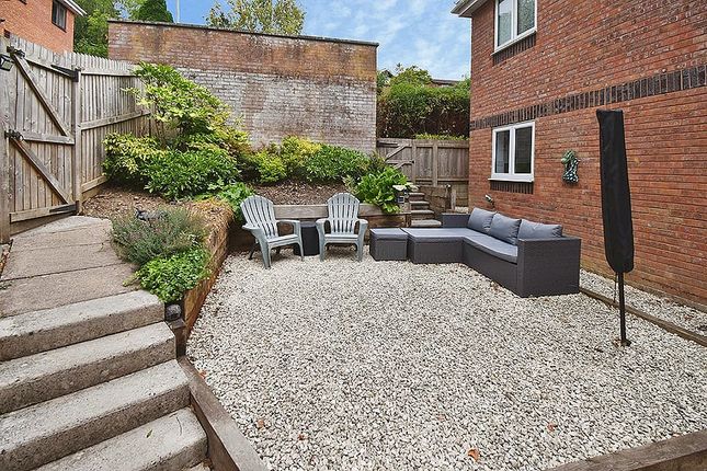 52, Linnet Close, Exeter photo 4