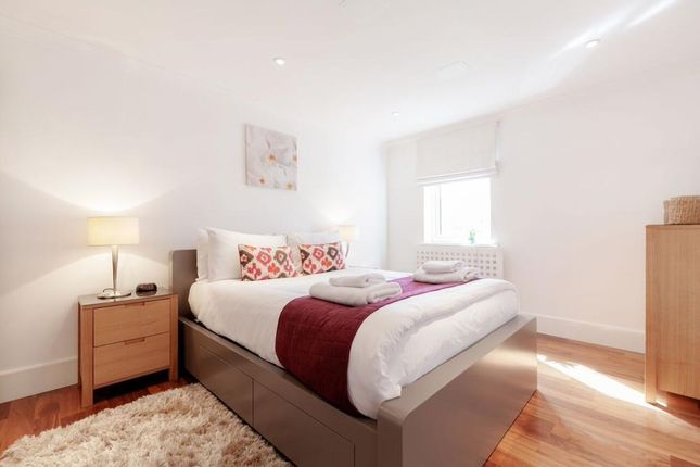 Flat 10, Sheringham, St. Johns Wood Park, London photo 4