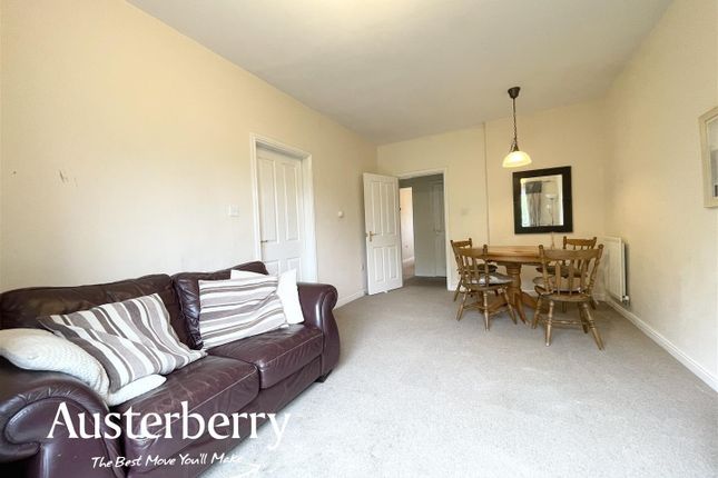 Scholars Court, Stoke-On-Trent photo 2