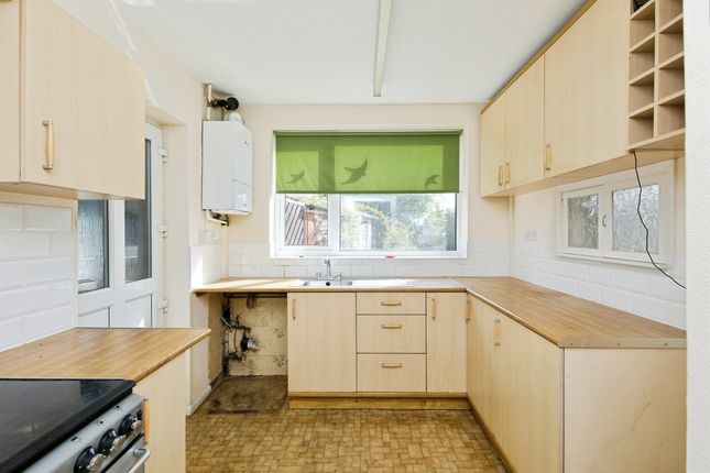 52, Burnside Drive, Derby photo 3