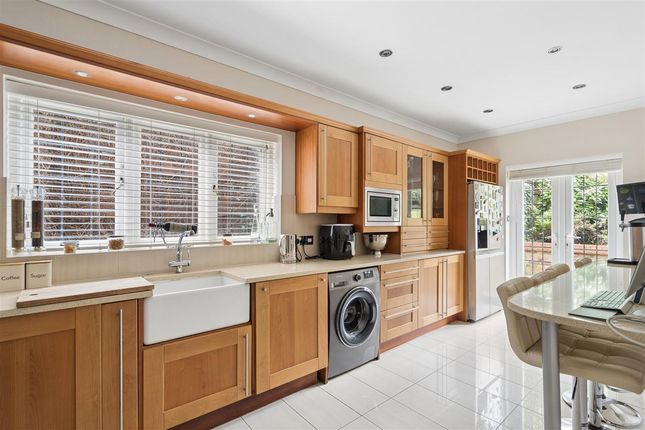 40A, Lower Road, Higher Denham photo 2