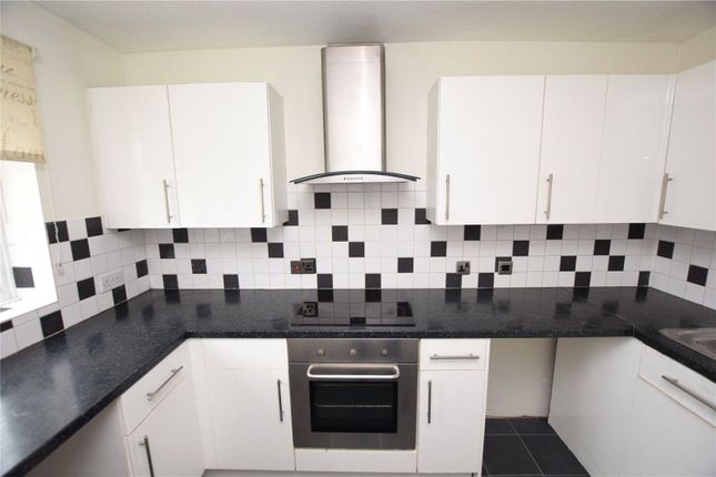81, Thornborough Avenue, Chelmsford photo 4