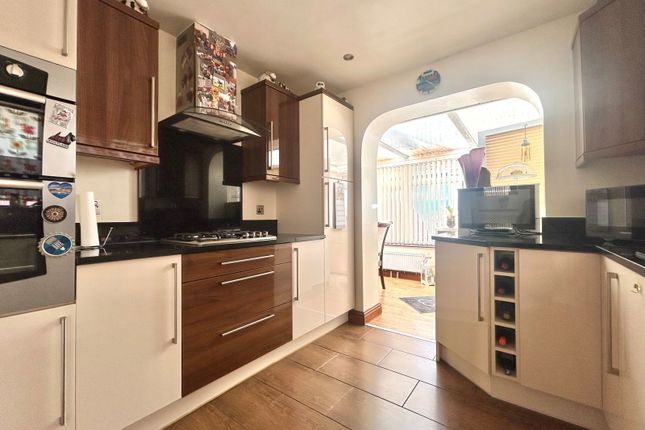 12, Manor Drive, Lower Gornal photo 4