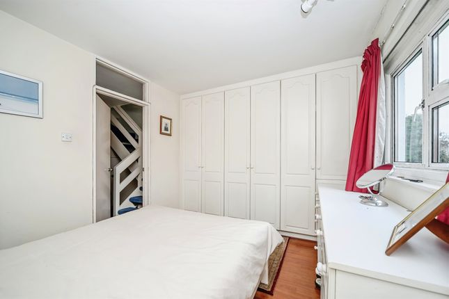 Flat for sale in Broad Reach, The Embankment, Bedford