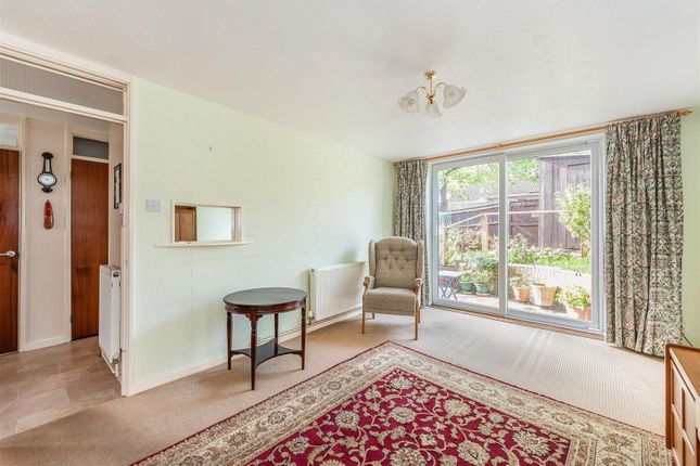 19, Collingwood Walk, Andover photo 4
