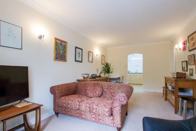 Flat 35, Rostherne Court, Brown Street, Altrincham photo 4