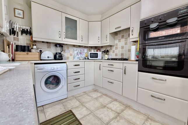18, Newquay Close, Hartlepool photo 4