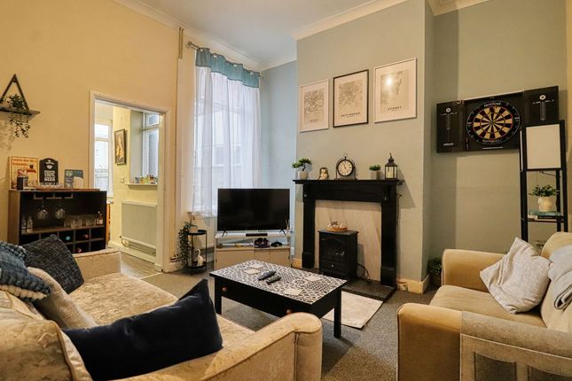 166, Durban Road, Grimsby photo 3