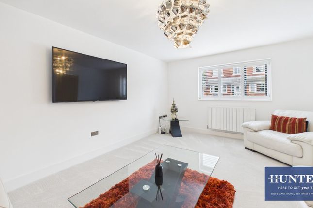 2, Burnham Grove, East Boldon photo 3