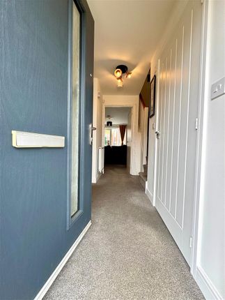 165, Bluebell Way, Whiteley photo 4