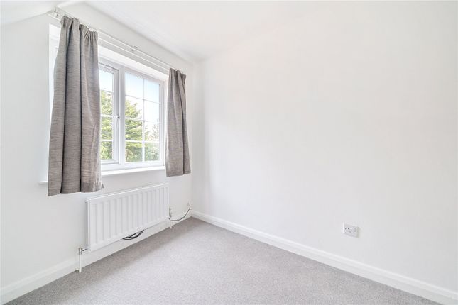 Detached house to rent in Eriswell Road, Burwood Park, Walton-On-Thames