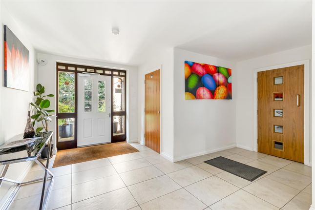 Flat for sale in Thornton Road, Potters Bar
