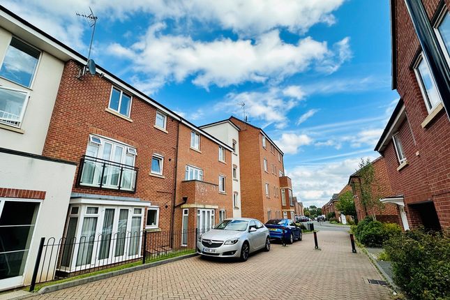 Flat for sale in Anglian Way, Coventry