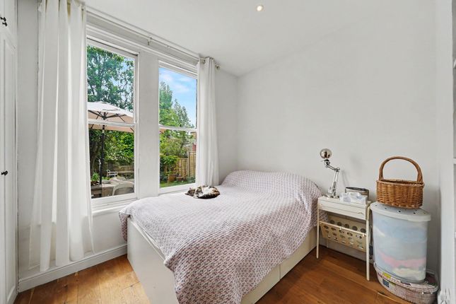 Flat 1, 12 Addington Road, London photo 5