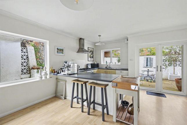 Maunessa, New Road, Saffron Walden photo 3