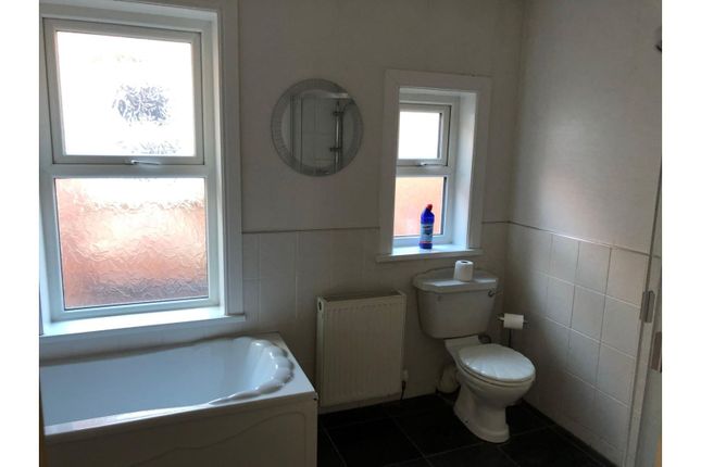 Flat for sale in Lincoln Road, Blackpool