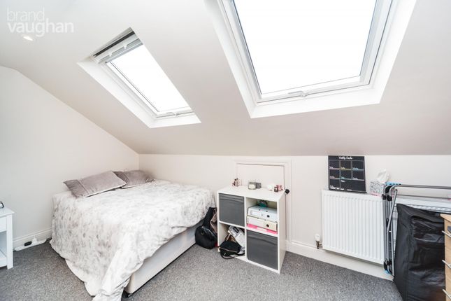 Terraced house to rent in Islingword Road, Brighton