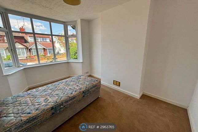 Reedway, Northampton photo 4