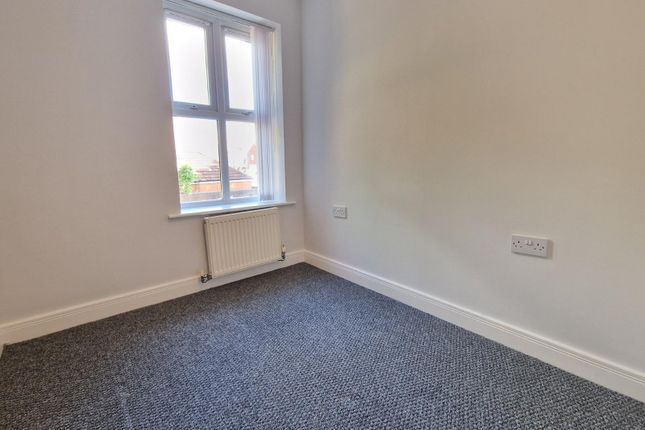 7, Beach Court, Anlaby, HULL photo 5