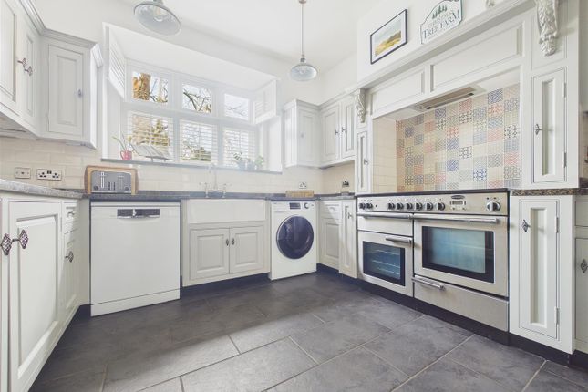 Stables Cottage, 3 Coach House Mews, Rugeley photo 3