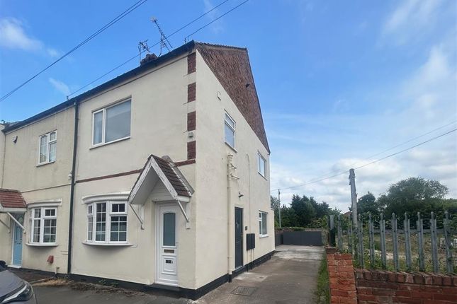 Flat to rent in Church Street, Bawtry, Doncaster