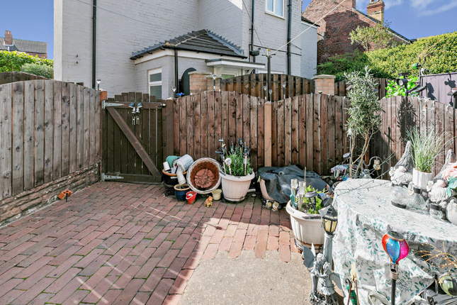 16, Firth Street, Rotherham photo 3