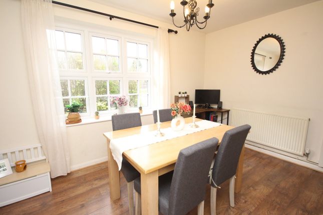 191, Jackmans Place, Letchworth Garden City photo 4