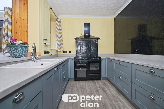 30, Melyn Street, PORT TALBOT photo 4