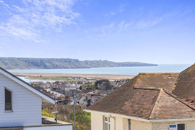 2, Swaffield Gardens, Weymouth photo 4