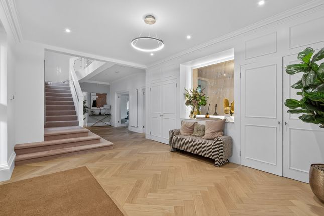 4, Camlet Way, Hadley Wood, Hertfordshire photo 4