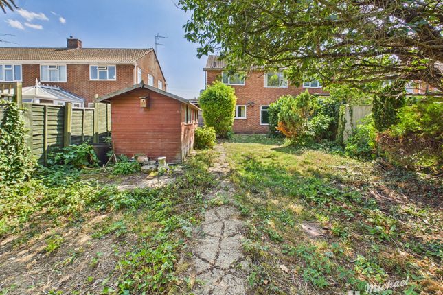 70 Northfield Road, Aylesbury photo 4