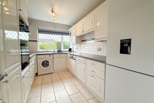 16, Checkley Drive, Stoke-On-Trent photo 2