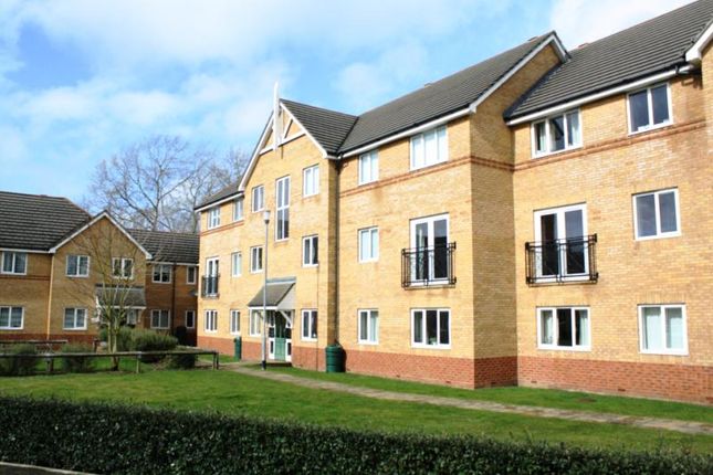 Flat to rent in Woodlands Road, Guildford