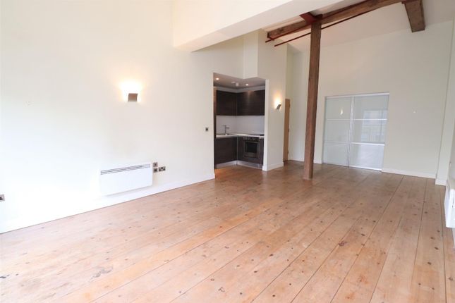 Apartment 1, Delaunay House, 8, Burnett Street, West Yorkshire photo 3