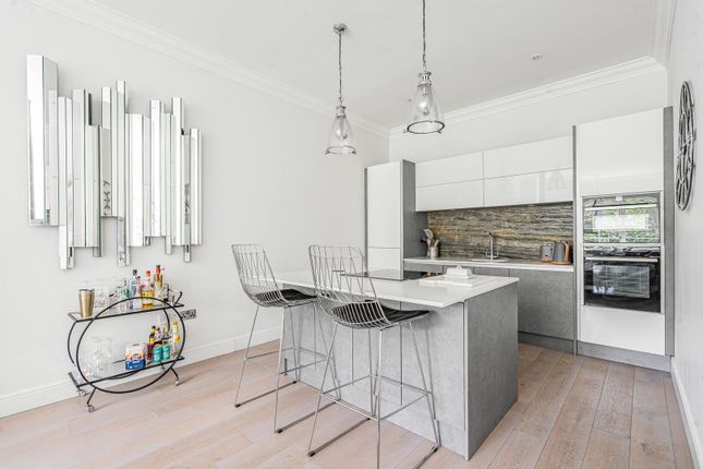 29 The Severals, Bury Road, Newmarket photo 3