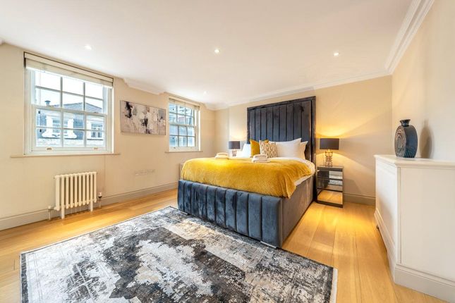 Flat 5, 42-43,, Hertford Street, London photo 4