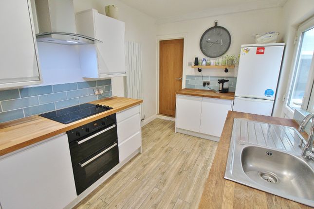 18, Croft Road, Portsmouth photo 2