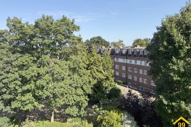 Herga Court, Harrow photo 4