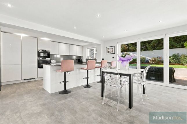 Maypole Drive, Essex photo 4