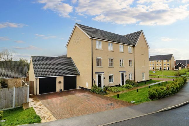 Town house for sale in Morello Chase, Soham