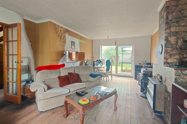 152, Barrington Road, Worthing photo 4