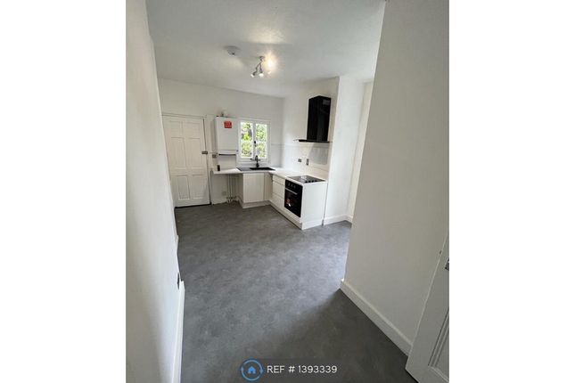 2 bed maisonette to rent in Councillor Street, London SE5